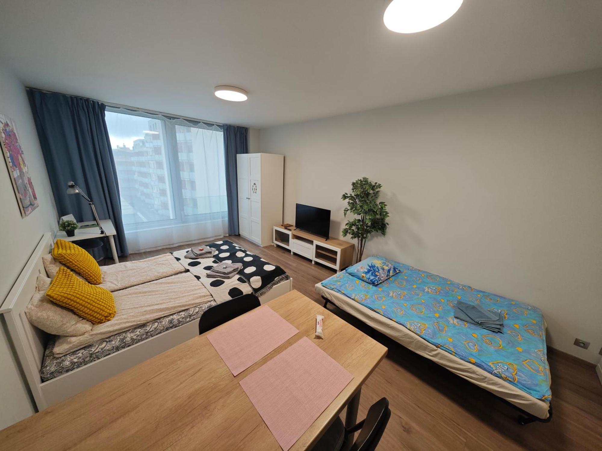 Comfort Flat With Great Location Прага Екстериор снимка
